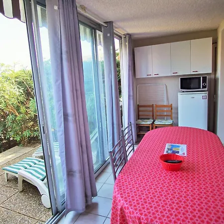 Avec Piscine Et Place De Parking Prive ! 公寓